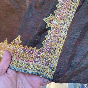 Regency Reenactment PAISLEY EMBROIDERED DUPATTA WRAP  Red Green Metallic 40 x 78